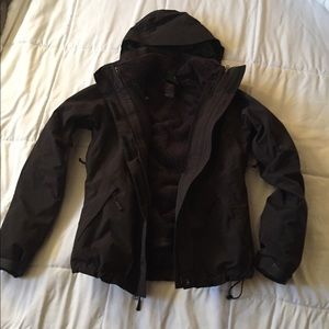 Black winter coat {North Face}